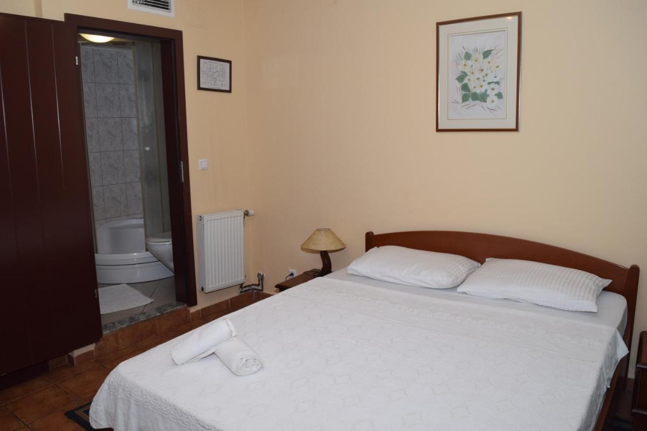 Hotel Tivoli Tetovo Exterior foto